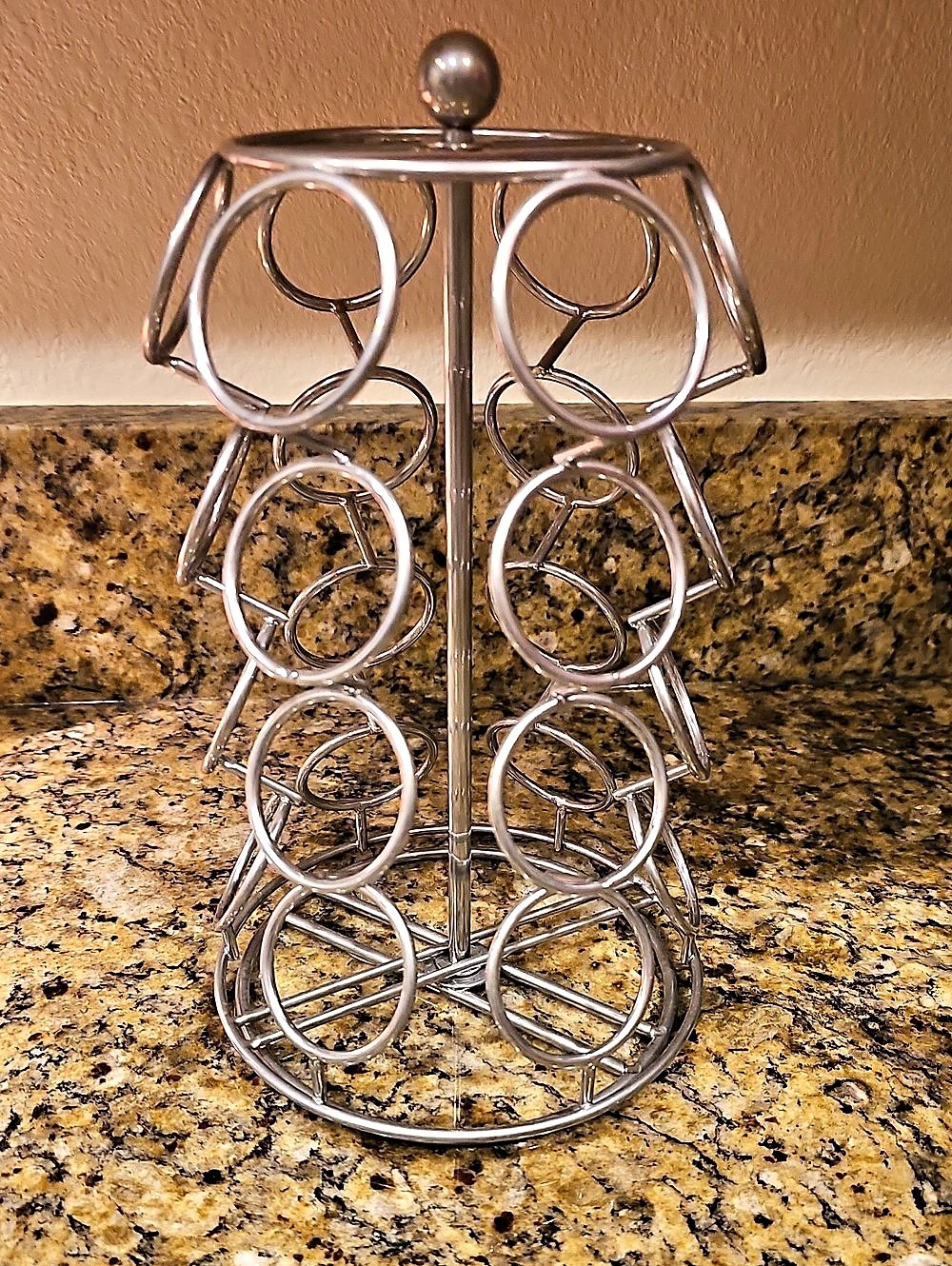 Metal Coffee Pod Carousel in Silver